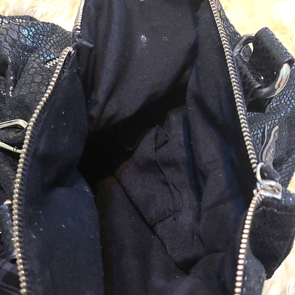 Kenneth Cole Reaction Bag - Picture 4 of 9